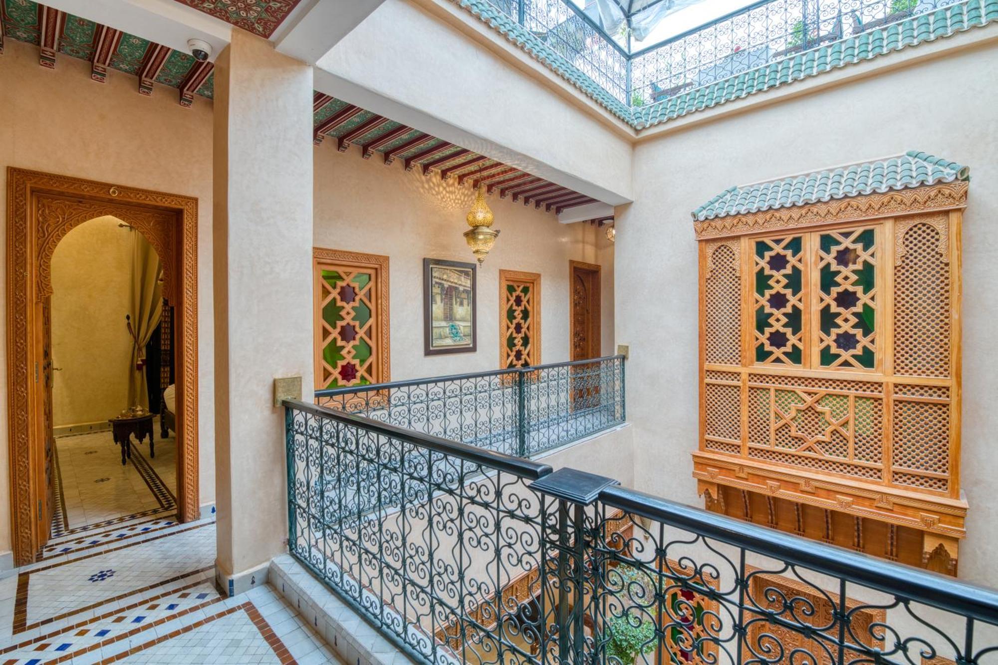 Riad Diamond Of Marrakech & 4*