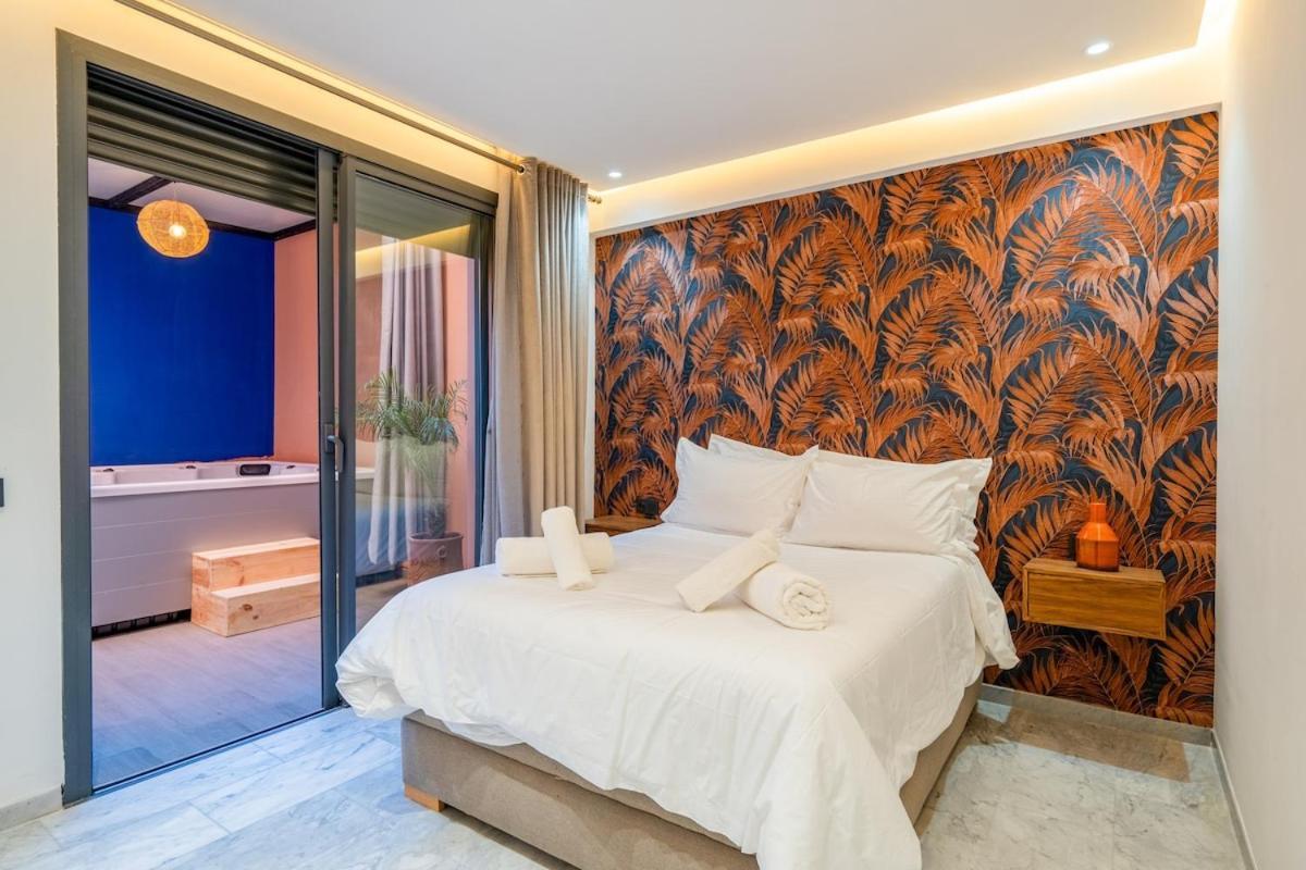 Incredible&new-jacuzzi-billard-parking-optic Fiber Marrakesh
