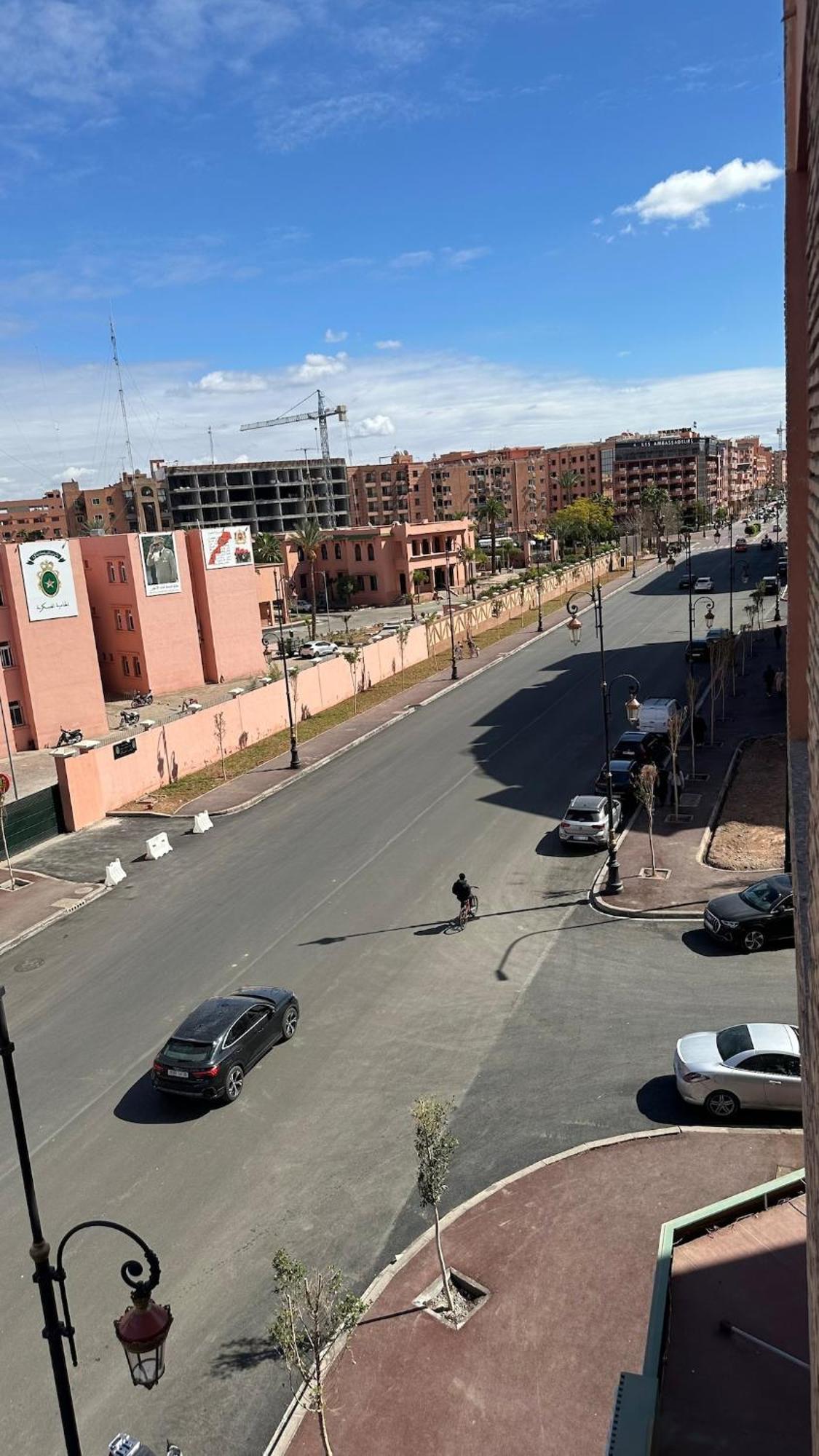 Great Location Apartment