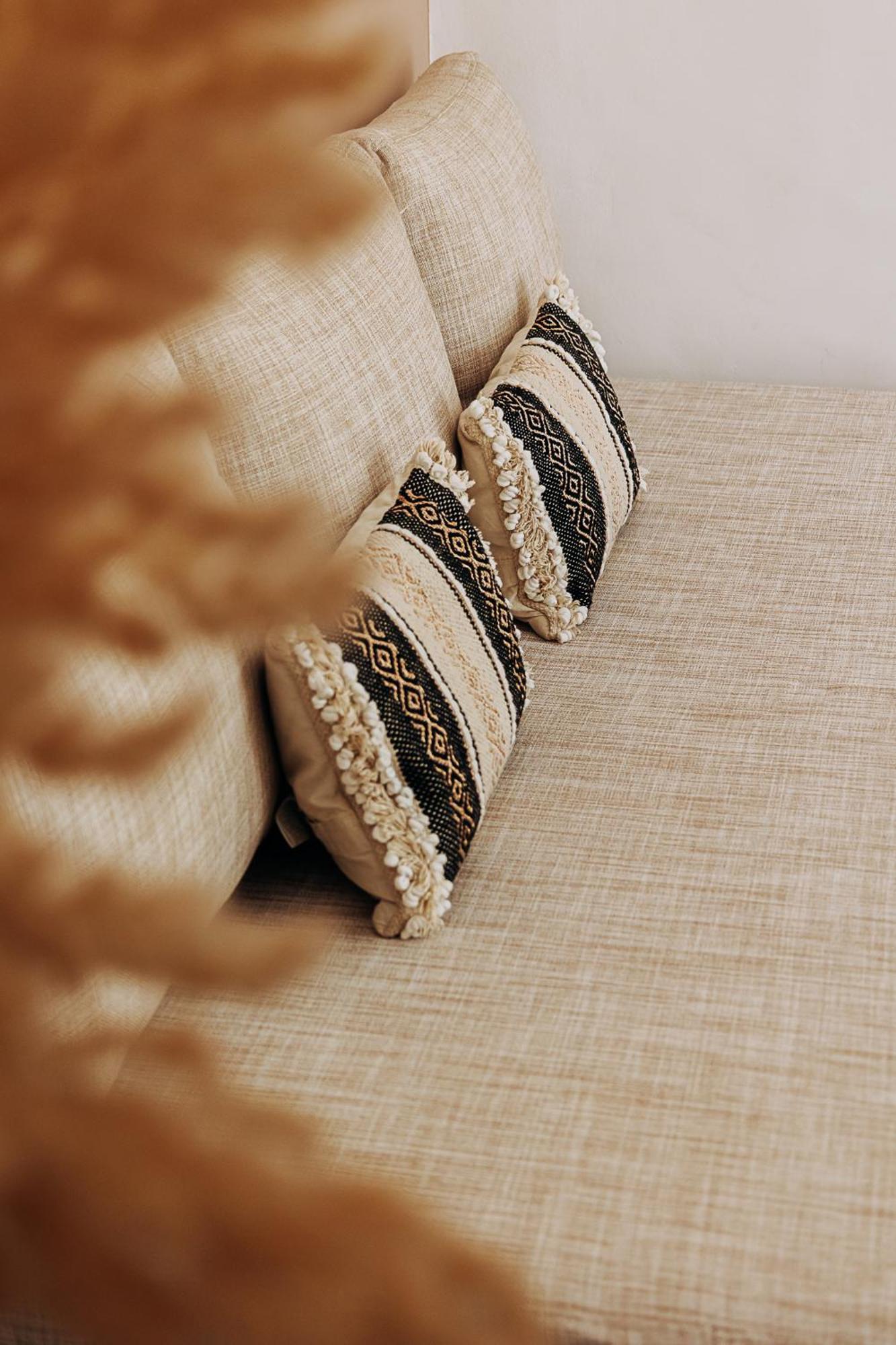 Riad Wenge &