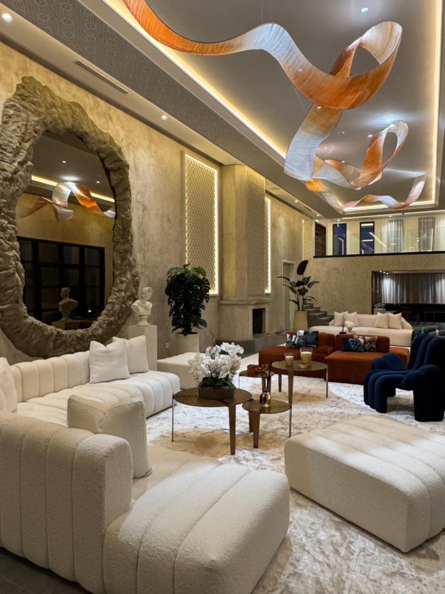 Hotel Yin & 5*