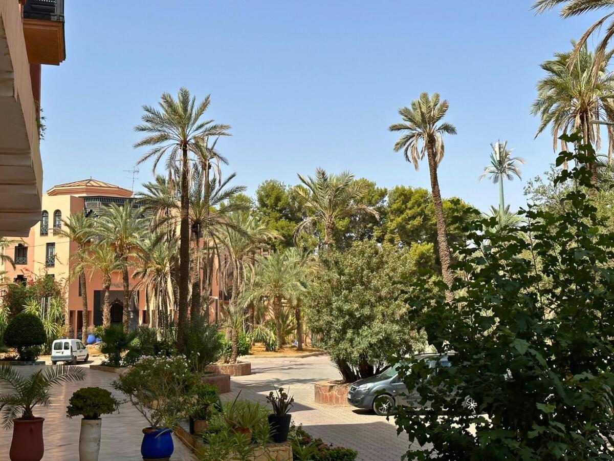 Exclusive Luxury With Pool, Jacuzzi And Service Appartement *