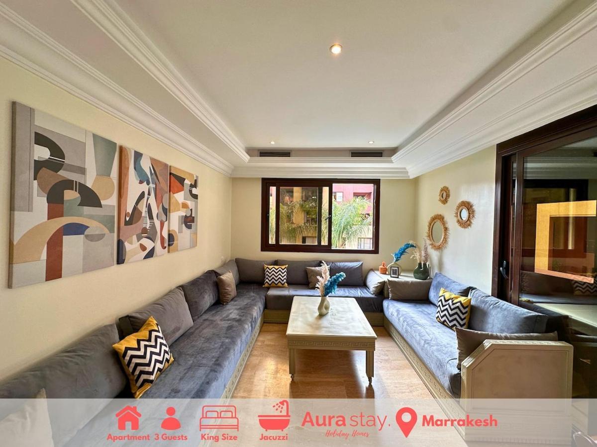 Exclusive Luxury With Pool, Jacuzzi And Service Appartement