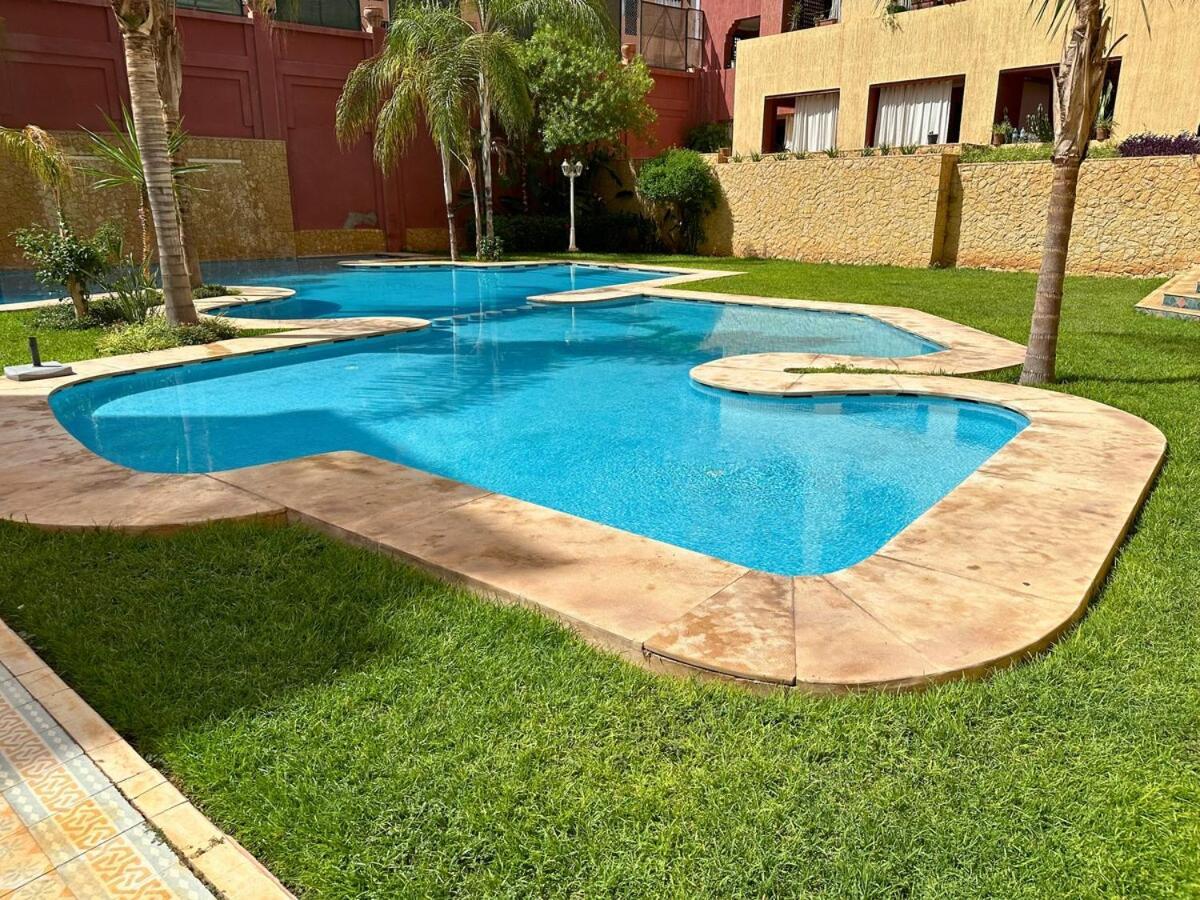Exclusive Luxury With Pool, Jacuzzi And Service Appartement *