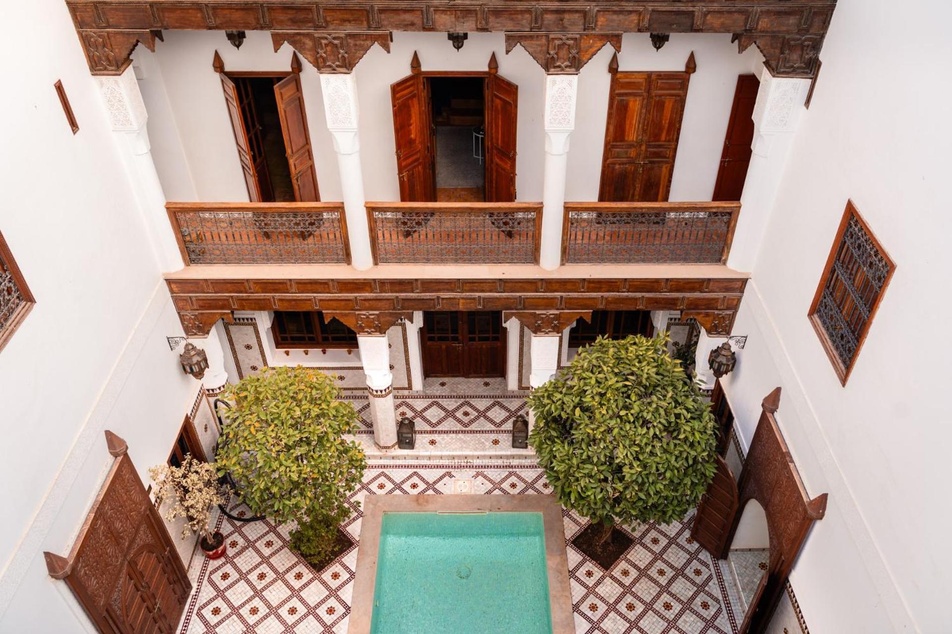 Riad Ysalis Restaurant &