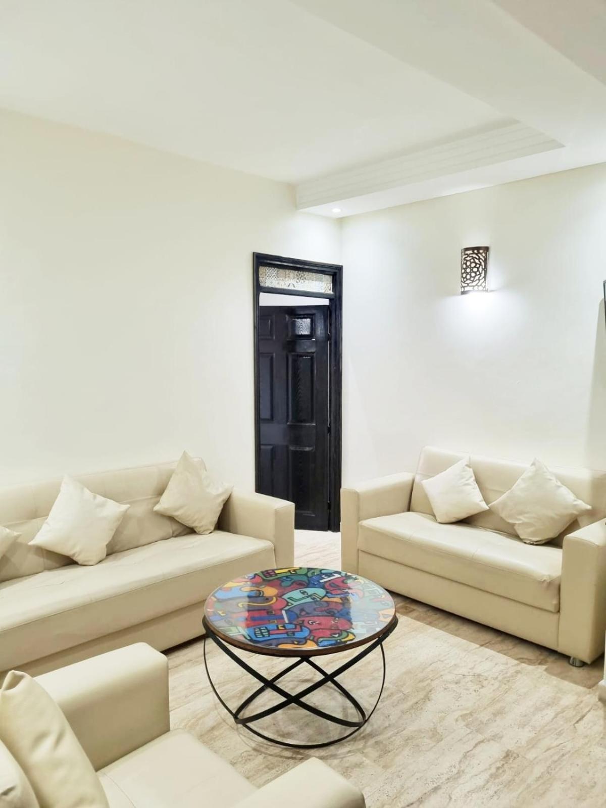 Luxury Modern Gueliz Center, Pool Apartment