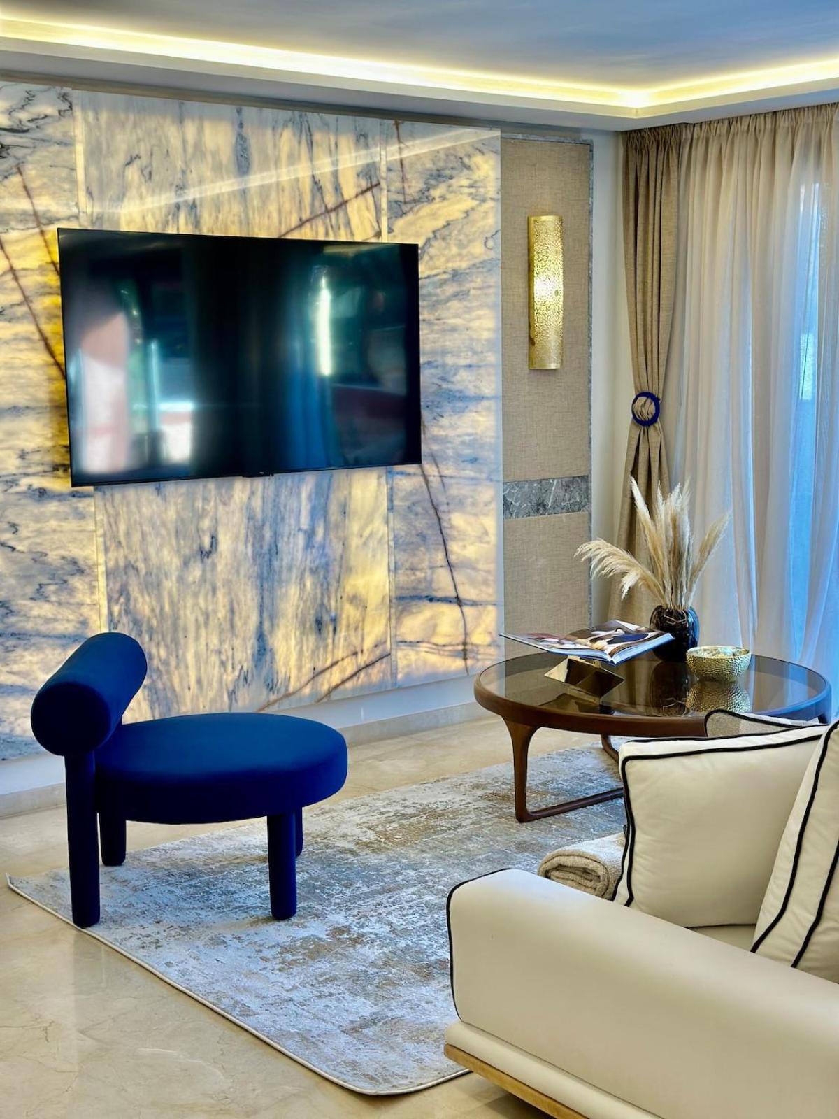 Yves Saint Laurent Jacuzzi Elegance Apartamento *