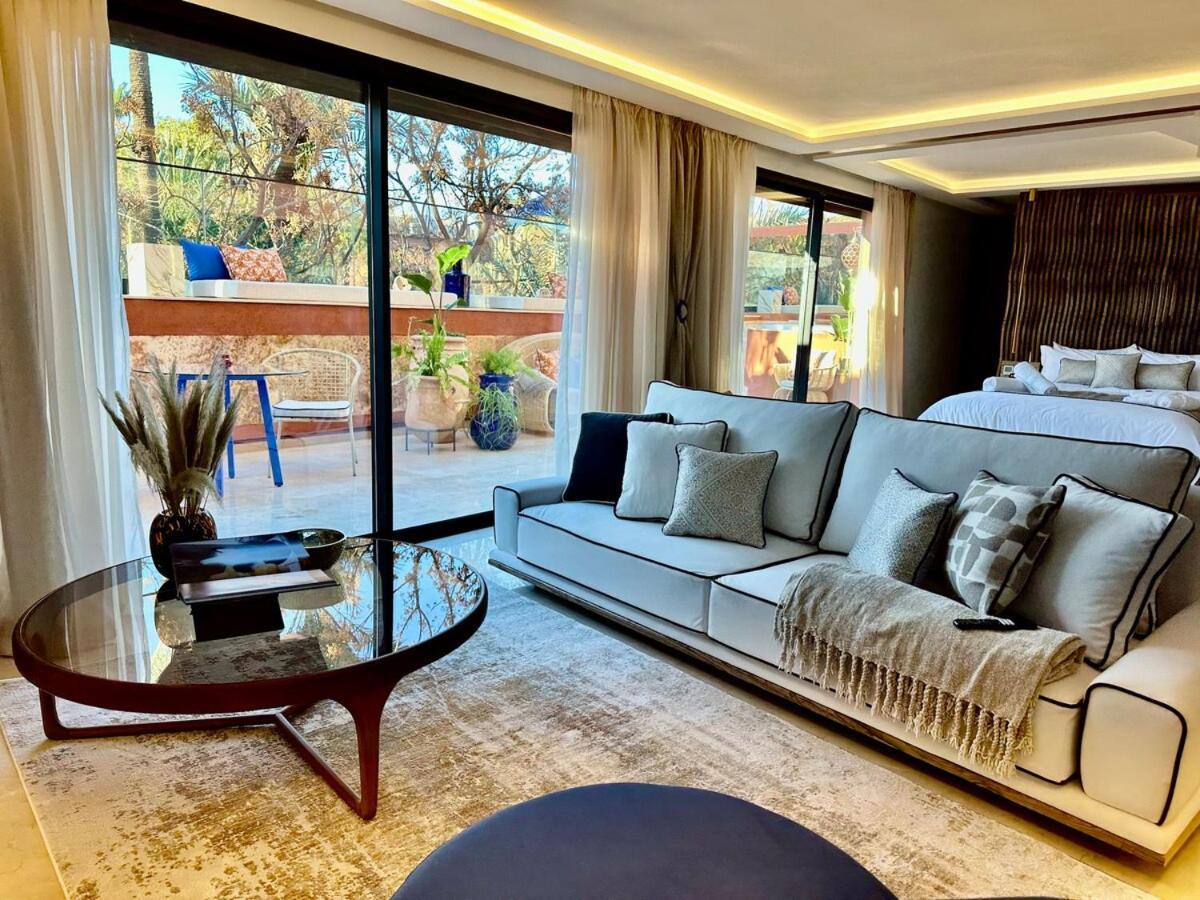 Apartamento Yves Saint Laurent Jacuzzi Elegance *