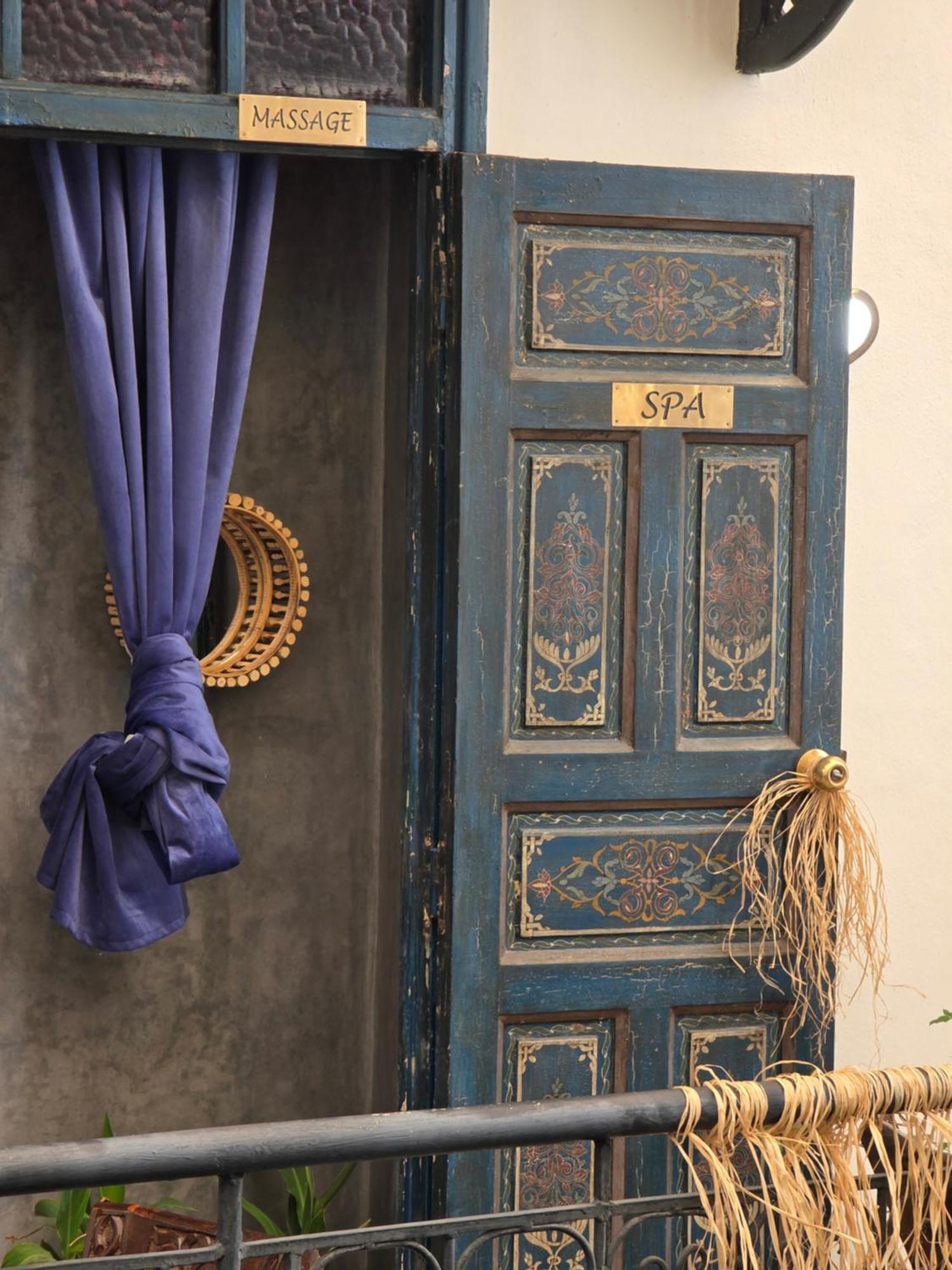Aloes & (adults Only) Riad