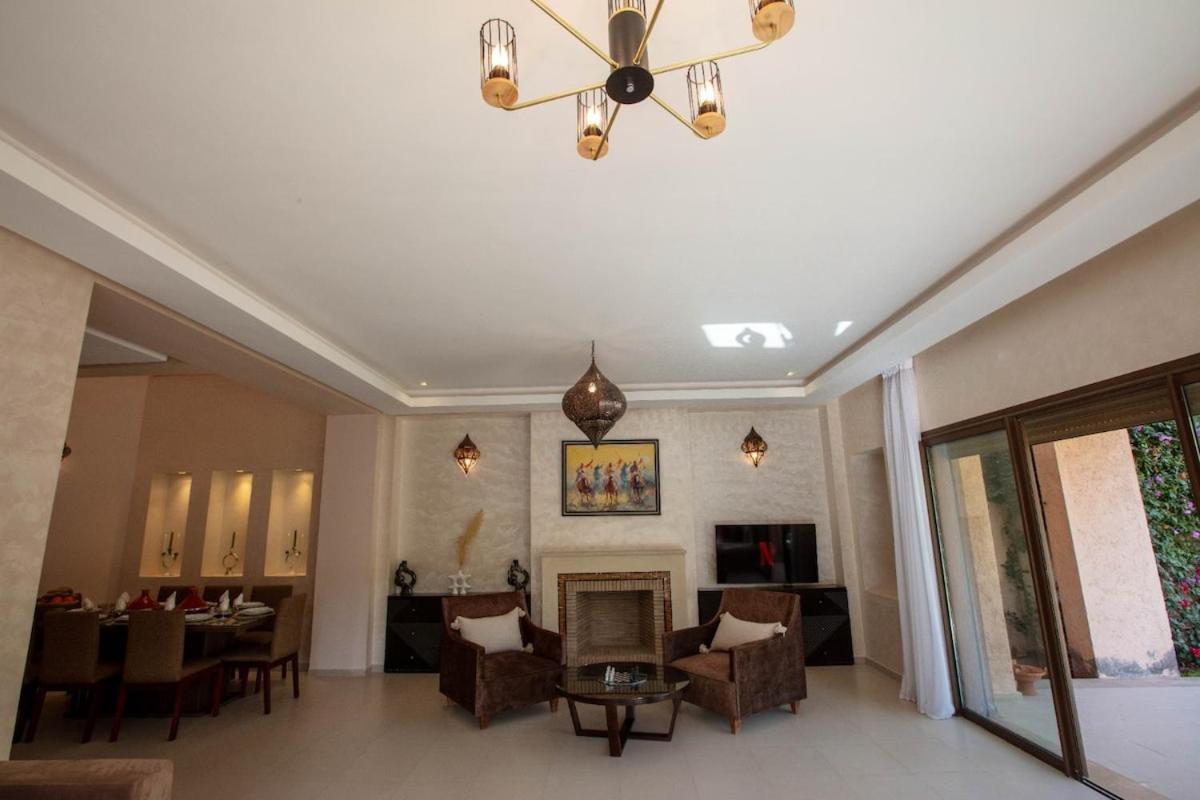 Villa Modern At Golf Noria Pool And Security *