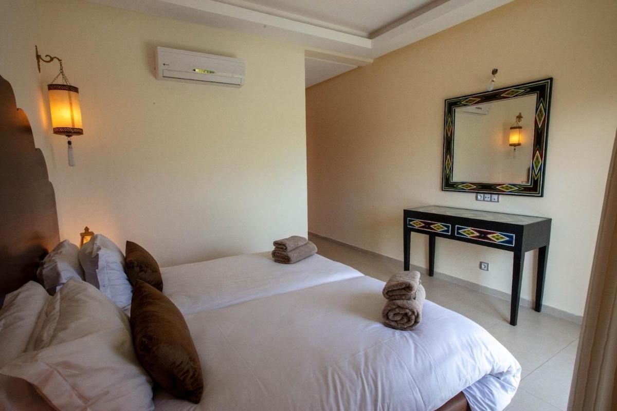 Villa Modern At Golf Noria Pool And Security *