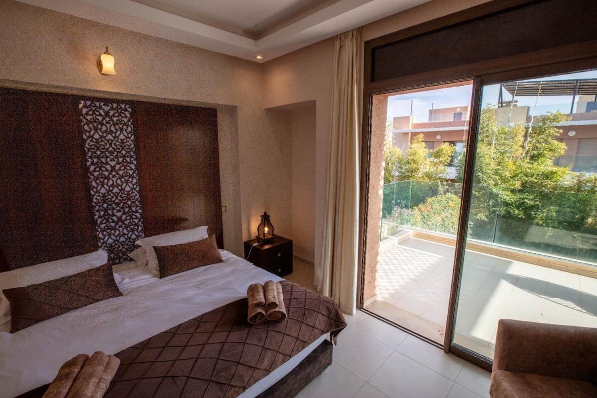 Modern At Golf Noria Pool And Security Villa *