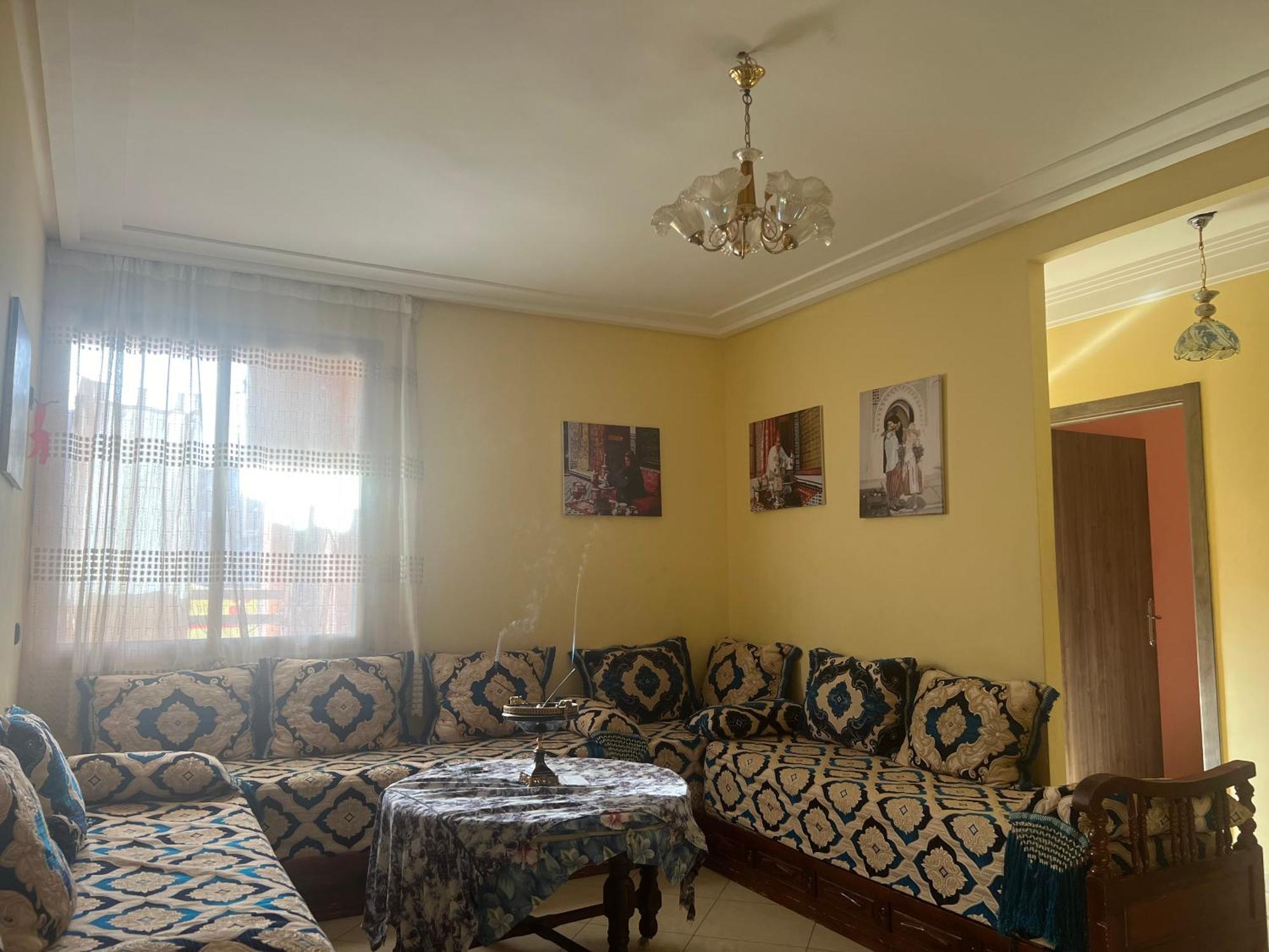 Charming 5 Min Airport Appartement