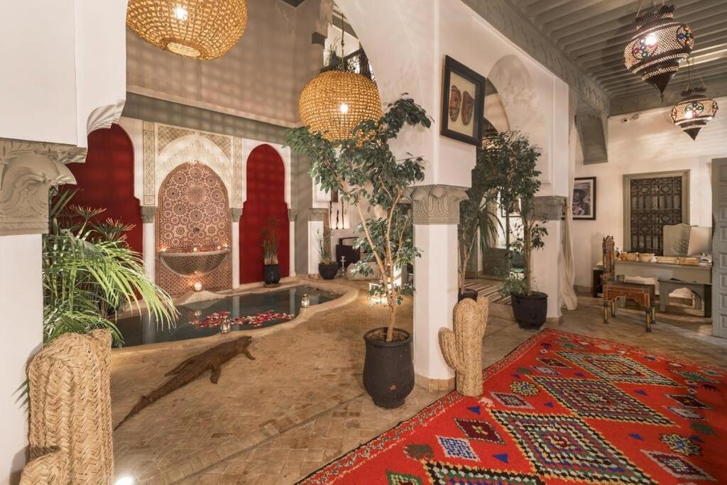 Lou, 5 Bedrooms, Private 12 P, Pool, Hammam