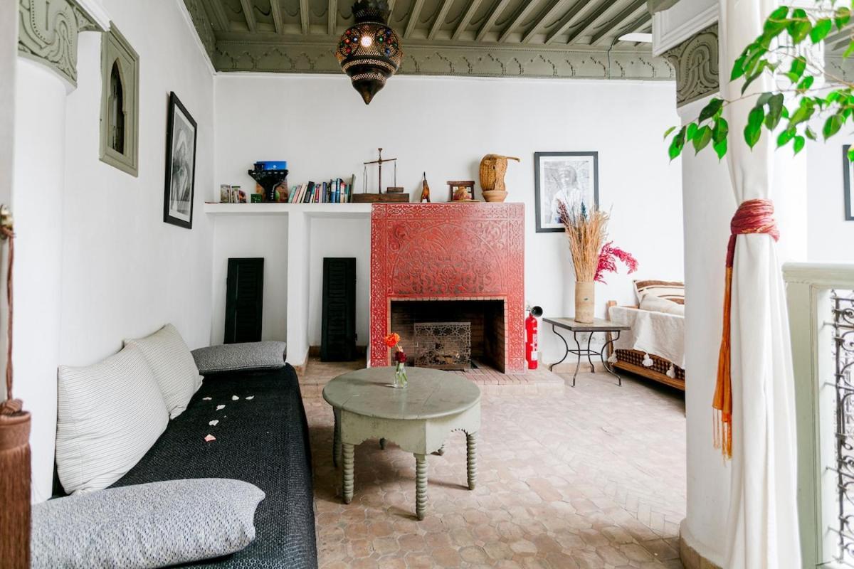 Hébergement de vacances Lou, 5 Bedrooms, Private 12 P, Pool, Hammam *