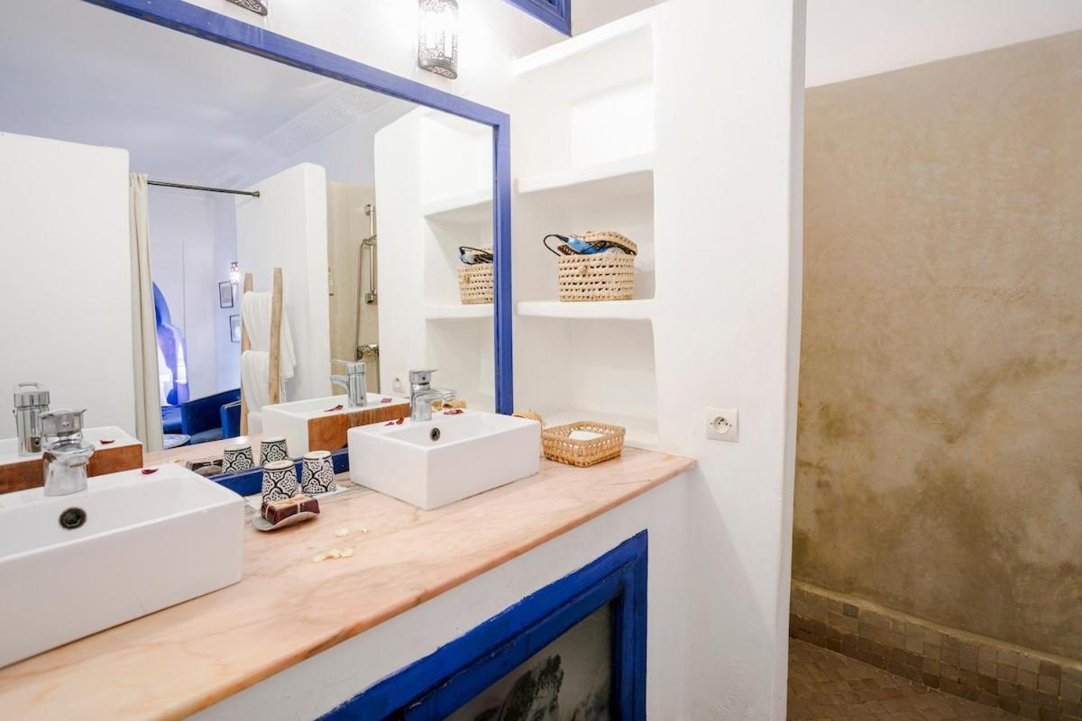 Hébergement de vacances Lou, 5 Bedrooms, Private 12 P, Pool, Hammam