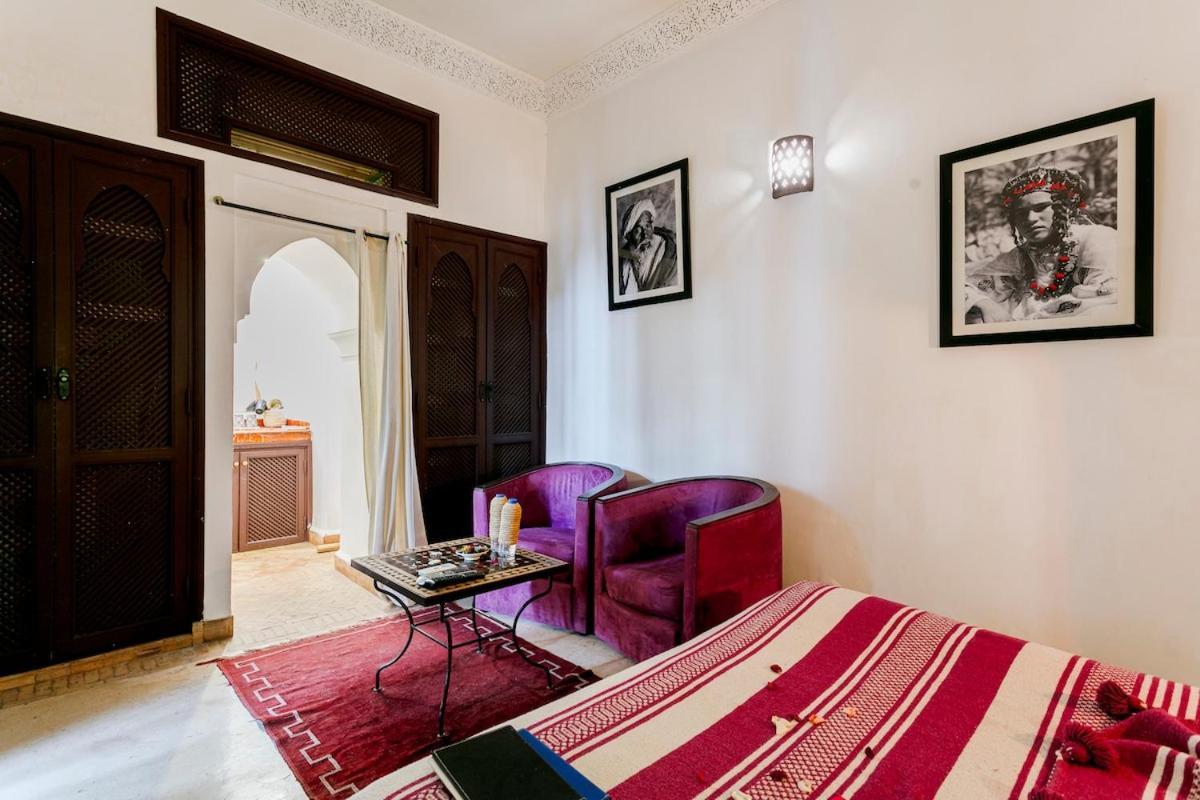 Hébergement de vacances Lou, 5 Bedrooms, Private 12 P, Pool, Hammam *