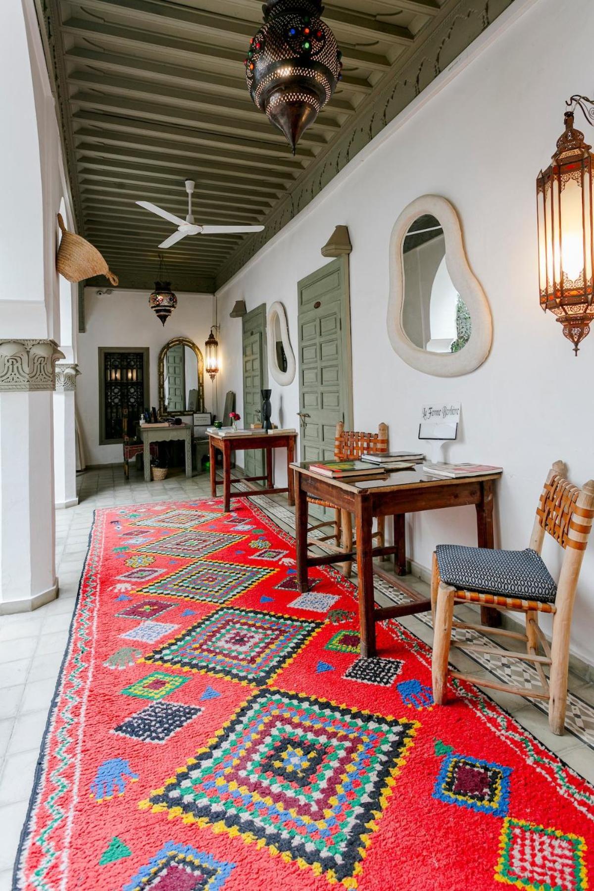 Hébergement de vacances Lou, 5 Bedrooms, Private 12 P, Pool, Hammam Marrakesh