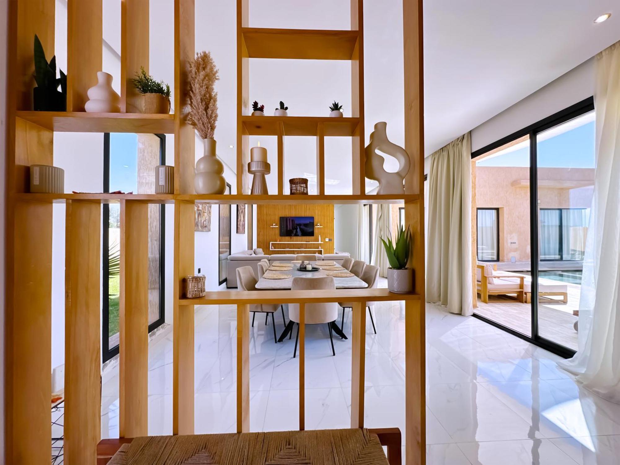 Elyssa! Modern Comfort & Pool & Hammam Villa *