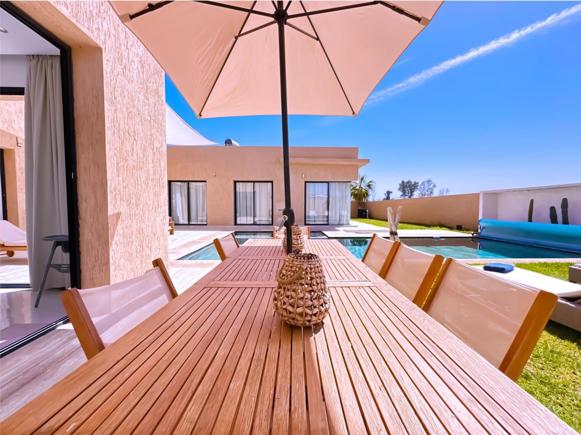 Elyssa! Modern Comfort & Pool & Hammam Marrakesh