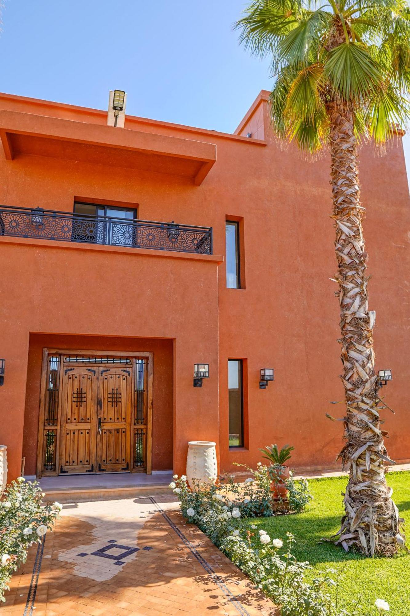 Nour Palace Avec Piscine Jaccuzi A Marrakech Villa