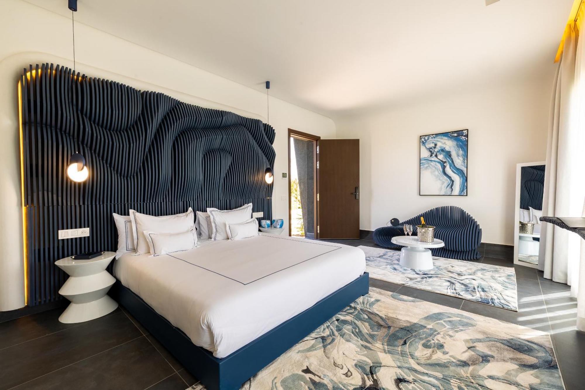 Yin & Hotel 5*