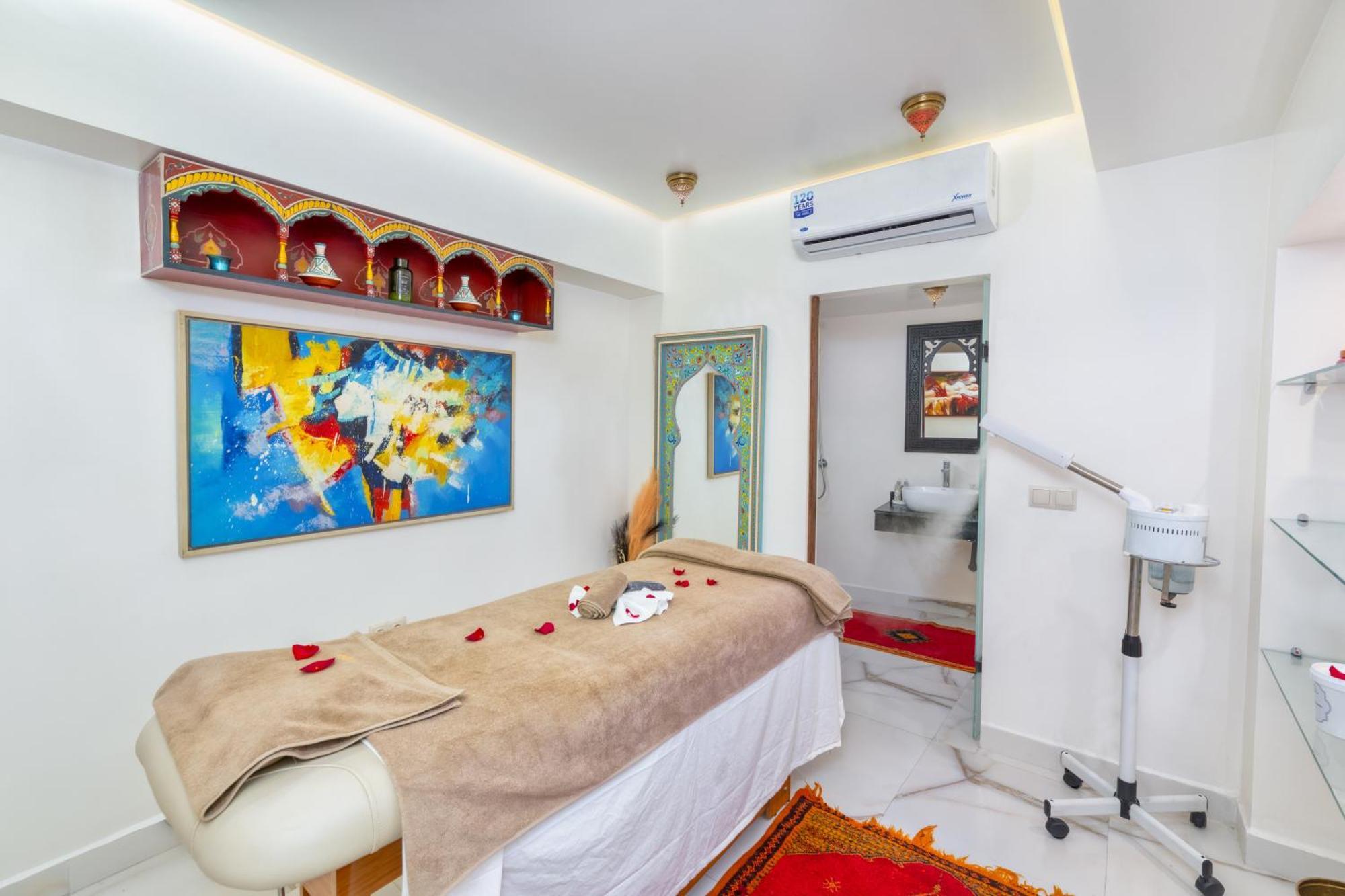 Diamond Of Marrakech & Marrakesh
