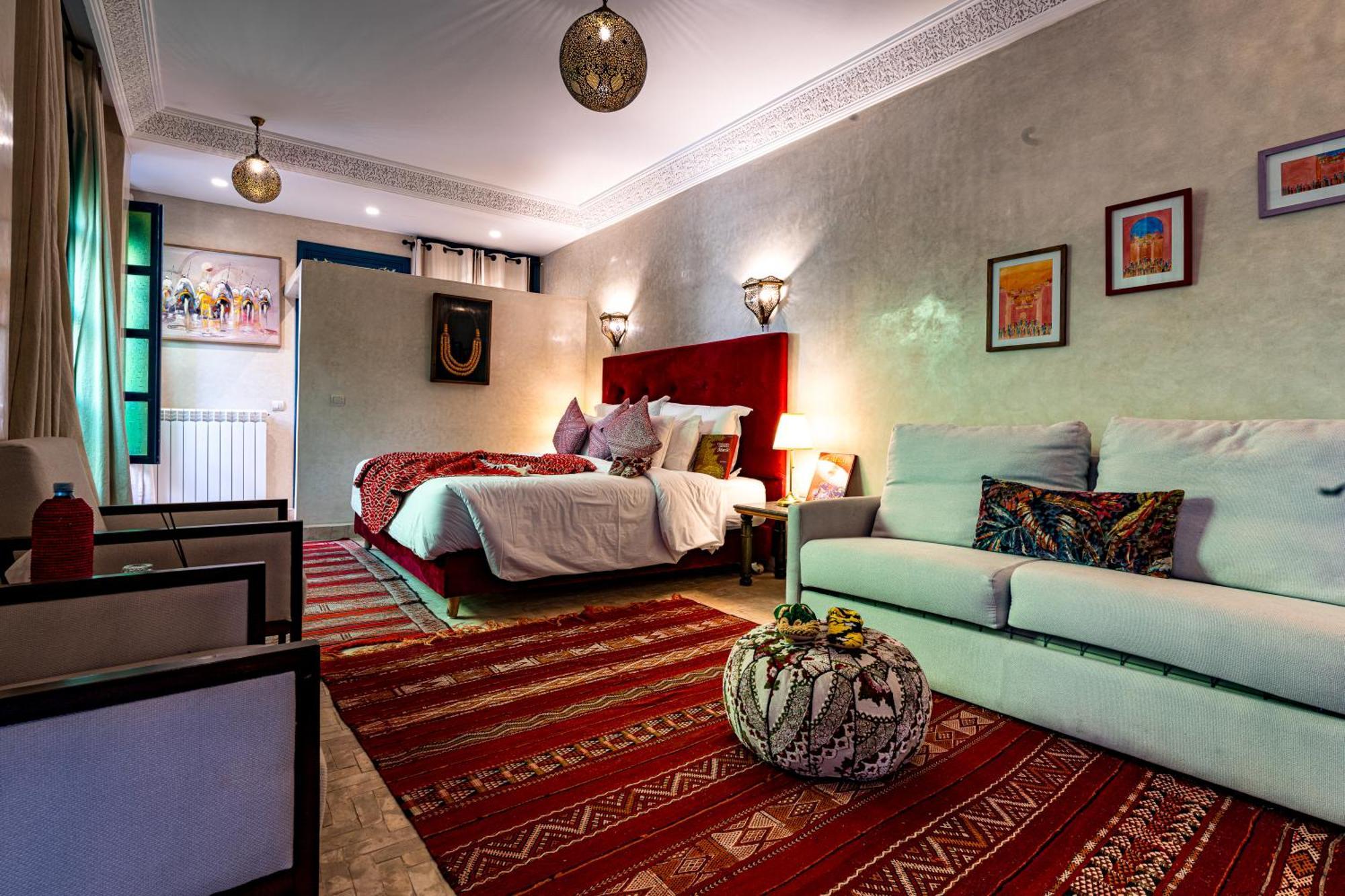Riad Atrium & *