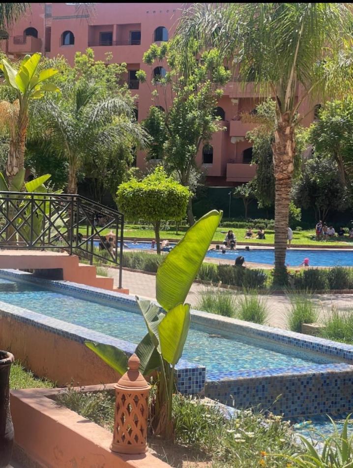 Propriete Calme De Vacances Village Privee 2 Chambres Avec Piscines *
