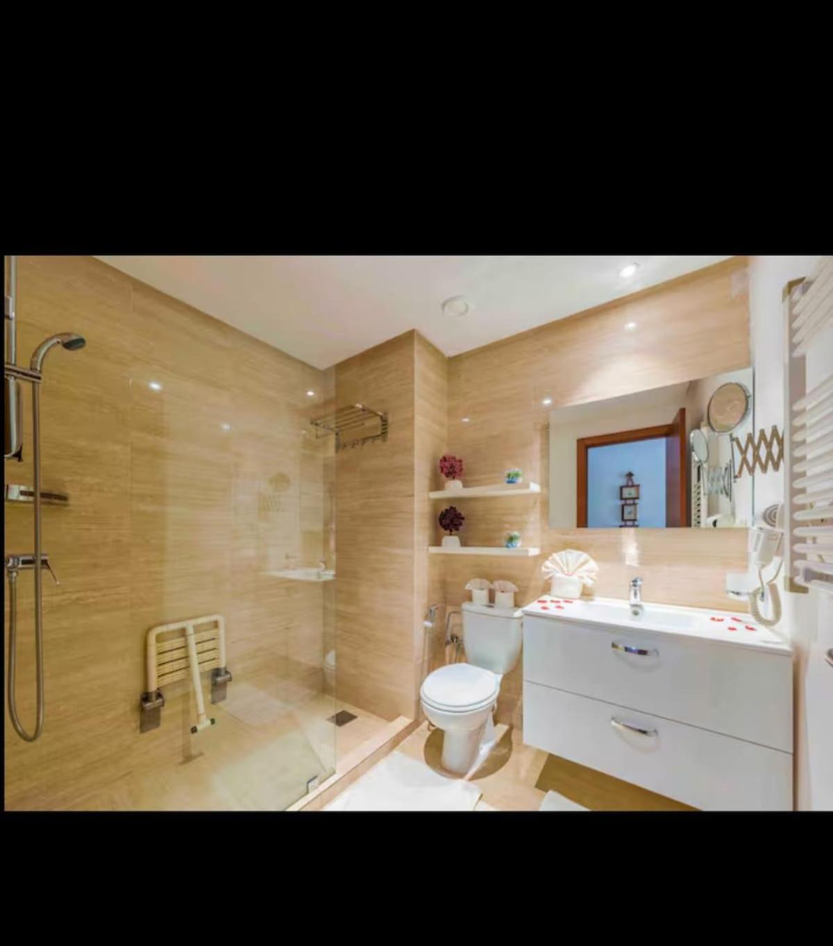 Luxury Waterfront With Private Garden * Marrakesh