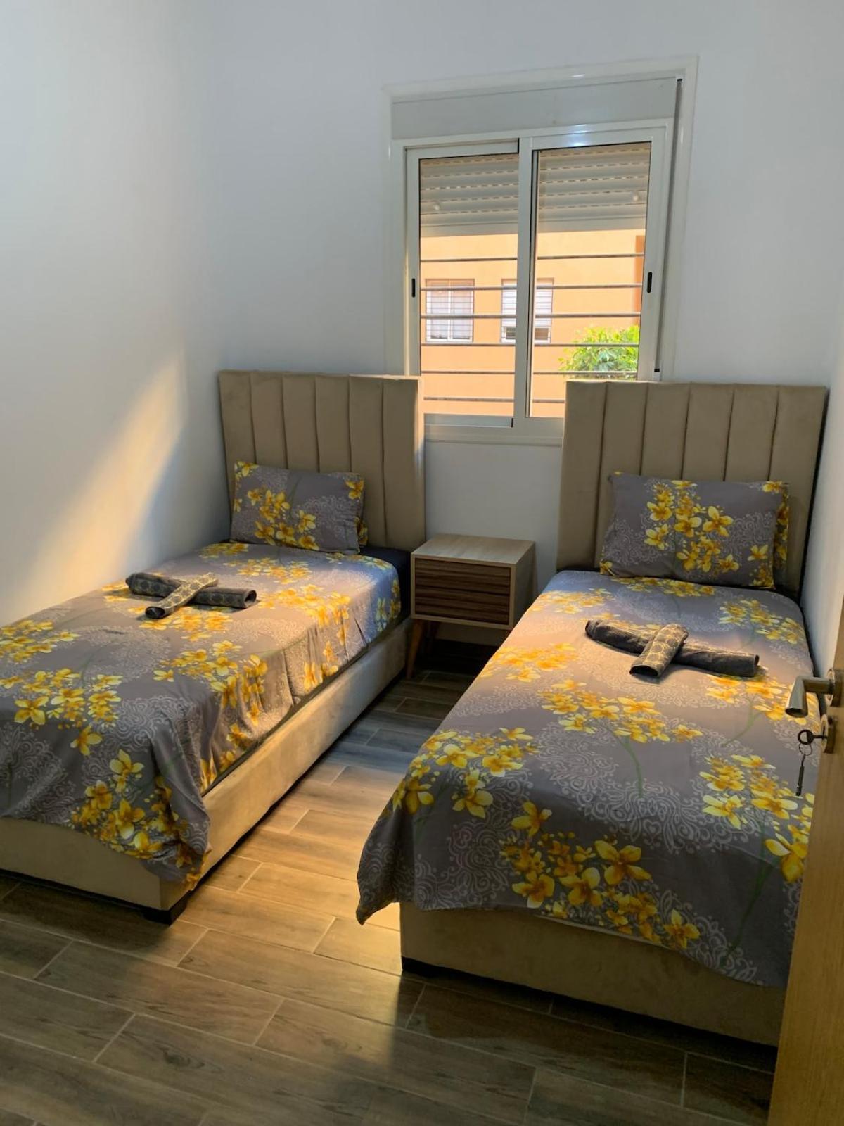 Apartment With Pool Juste Pour Les Familles