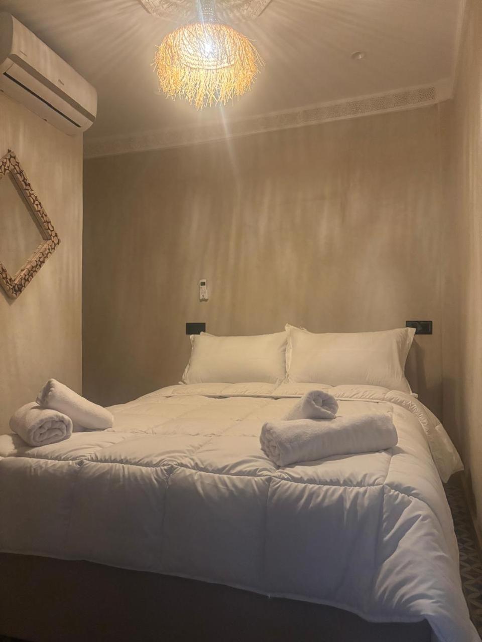 Riad Akkioui Bed & Breakfast *