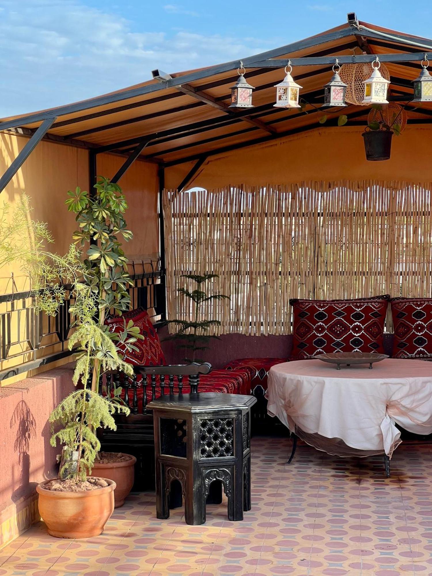 Appartement With Rooftop Access