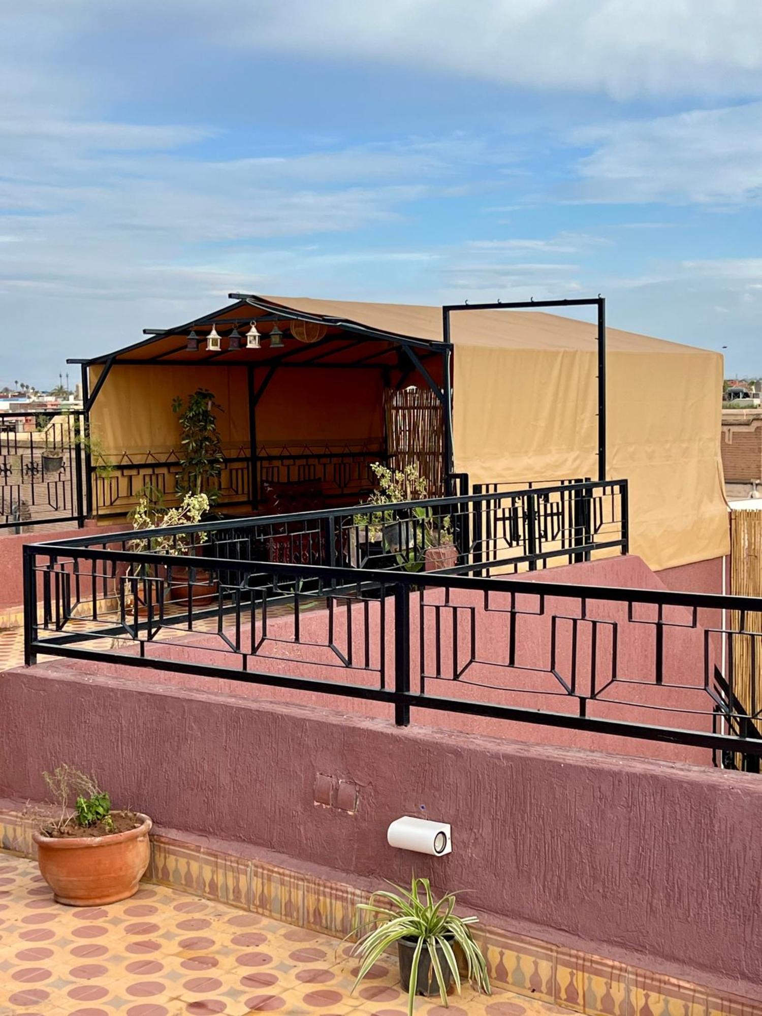 Appartement With Rooftop Access *