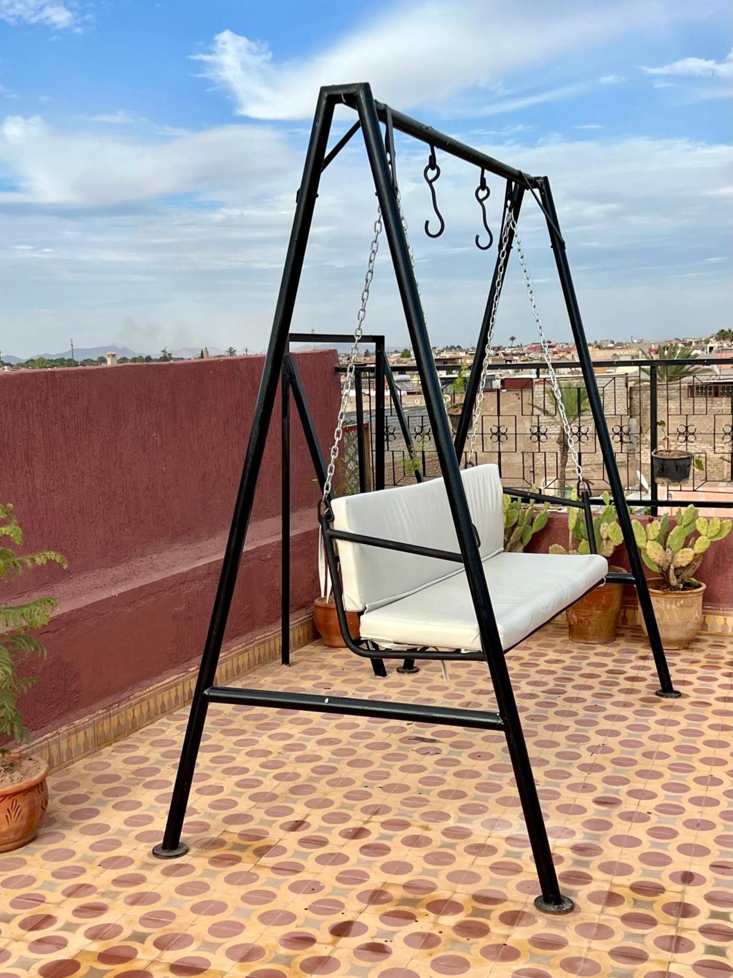 Appartement With Rooftop Access