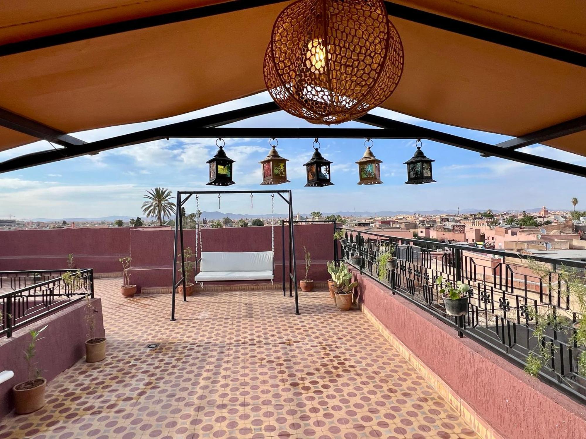 With Rooftop Access *