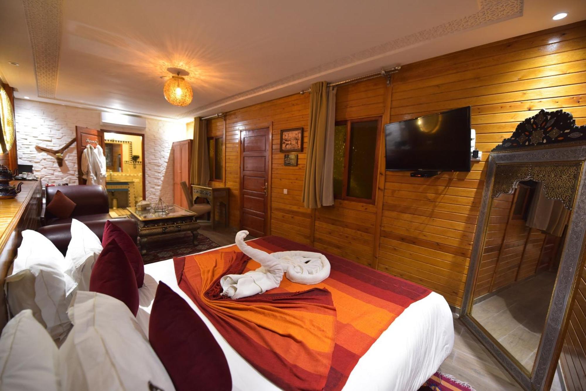 Hotel Kale Polis 4*