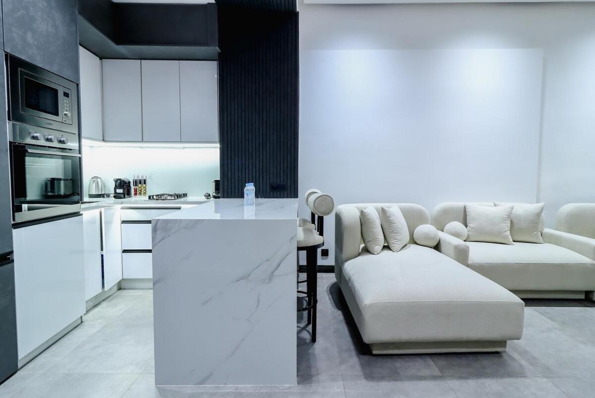 Duplex&elegance Avec Jacuzzi A Cherifia Apartamento *