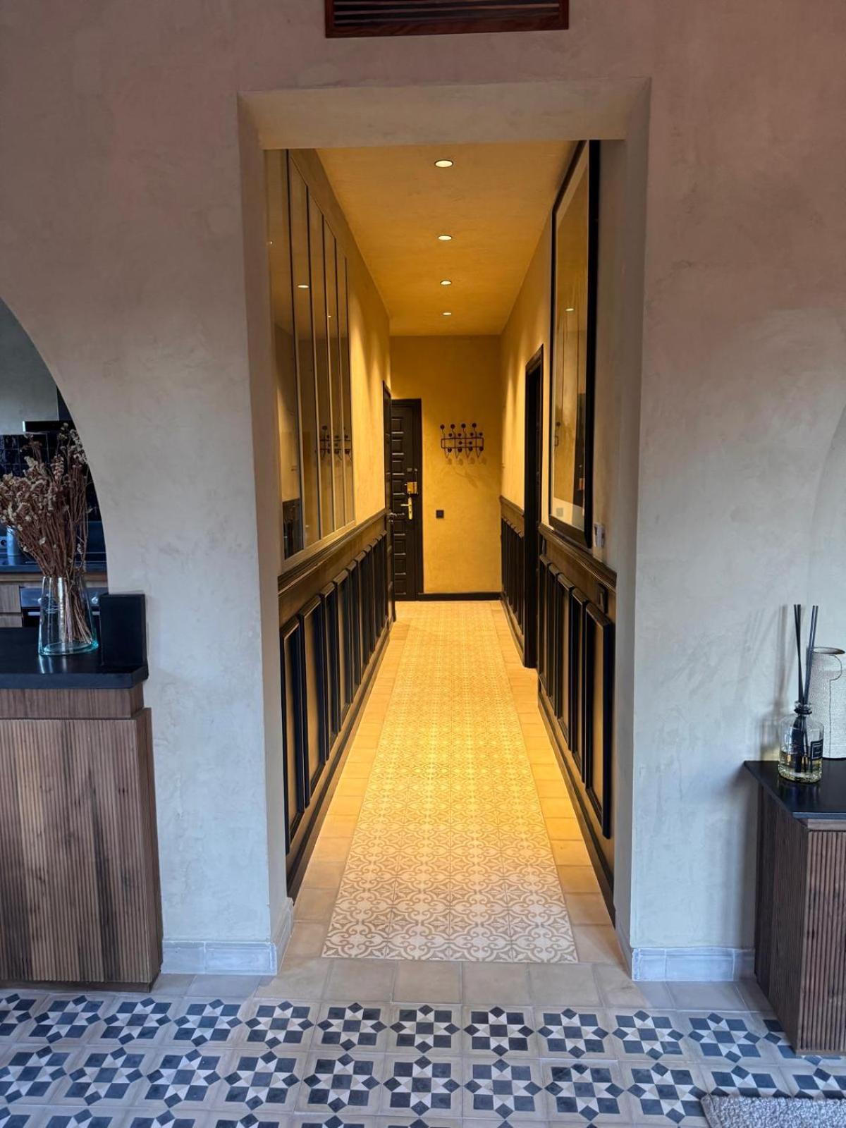 Apartment M17-elegance And Comfort In Majorelle