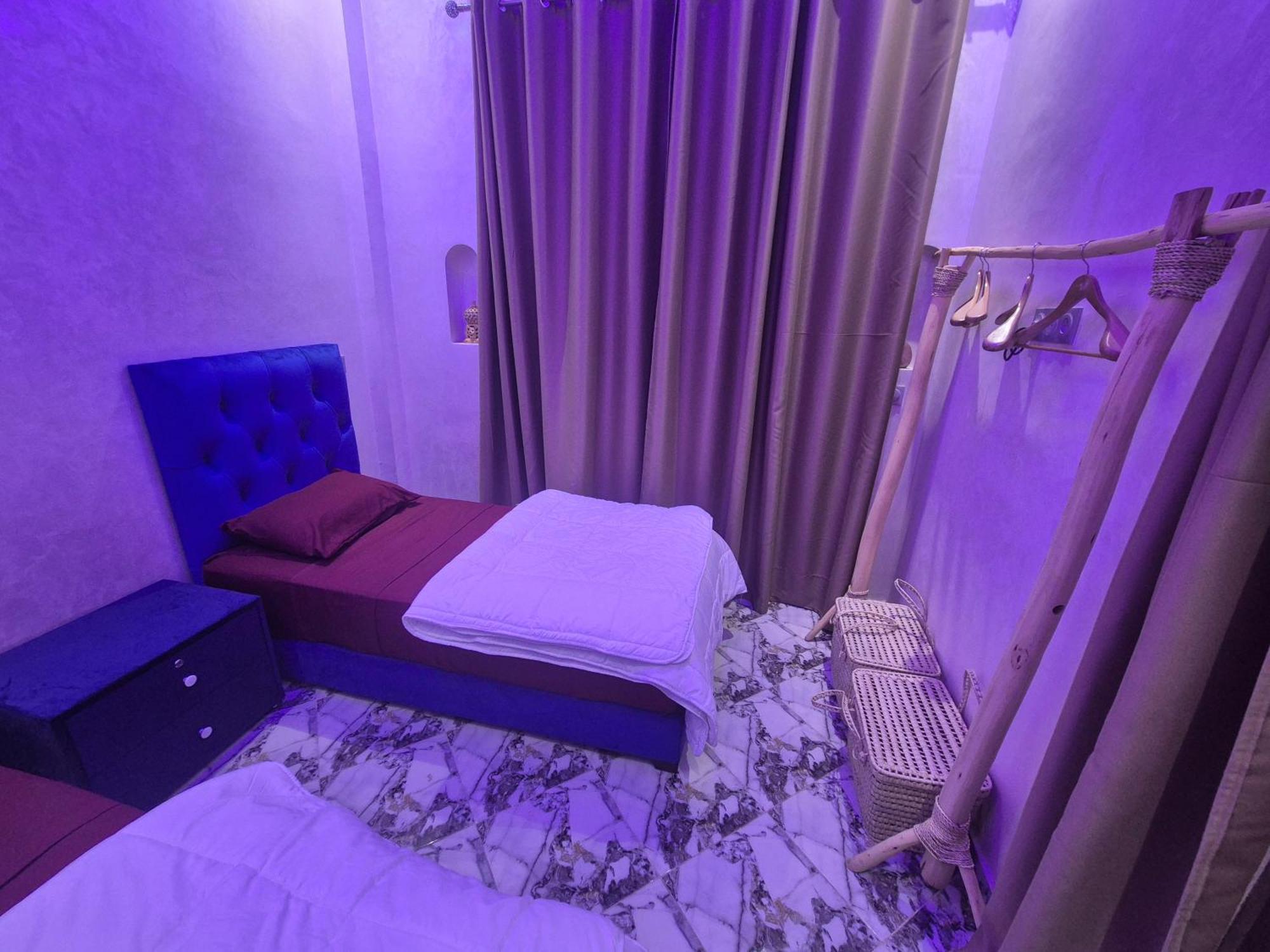 El Mehenni 2 Jacuzzi Patio Appartamento *