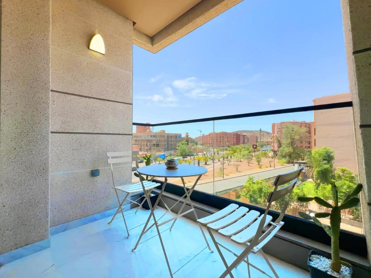 Appt De Luxe Avec Terrasse,piscinepartagee & Wifi Appartement