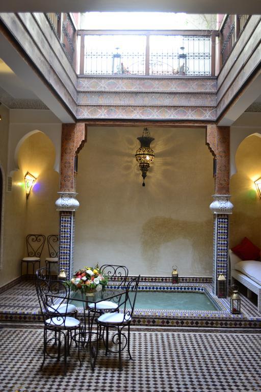 Charik Riad 3*