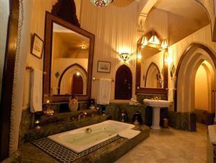 Palais Dar Donab 5*