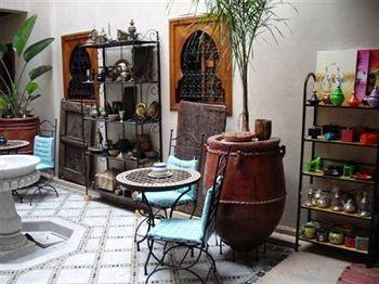 Dubai Riad 3*