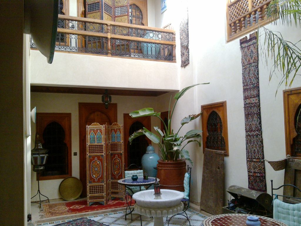 Dubai 3*