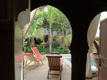 Dombaraka Riad
