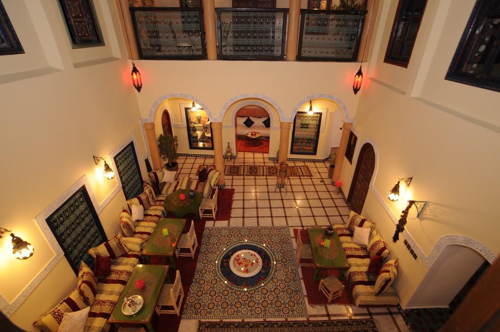Lalla Aicha & Riad 3*