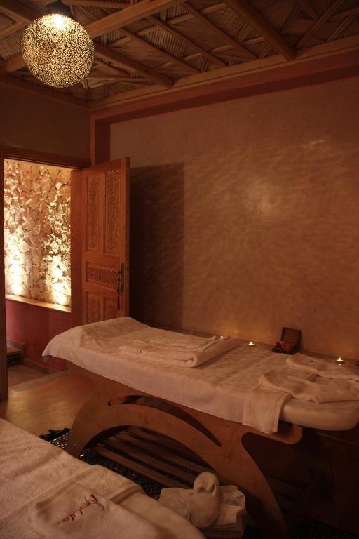 Riad Lena &