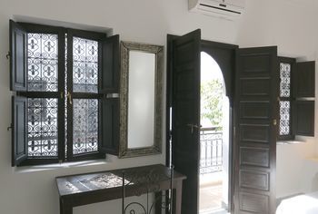 Warda Riad