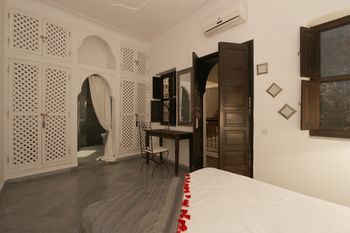 Warda Riad